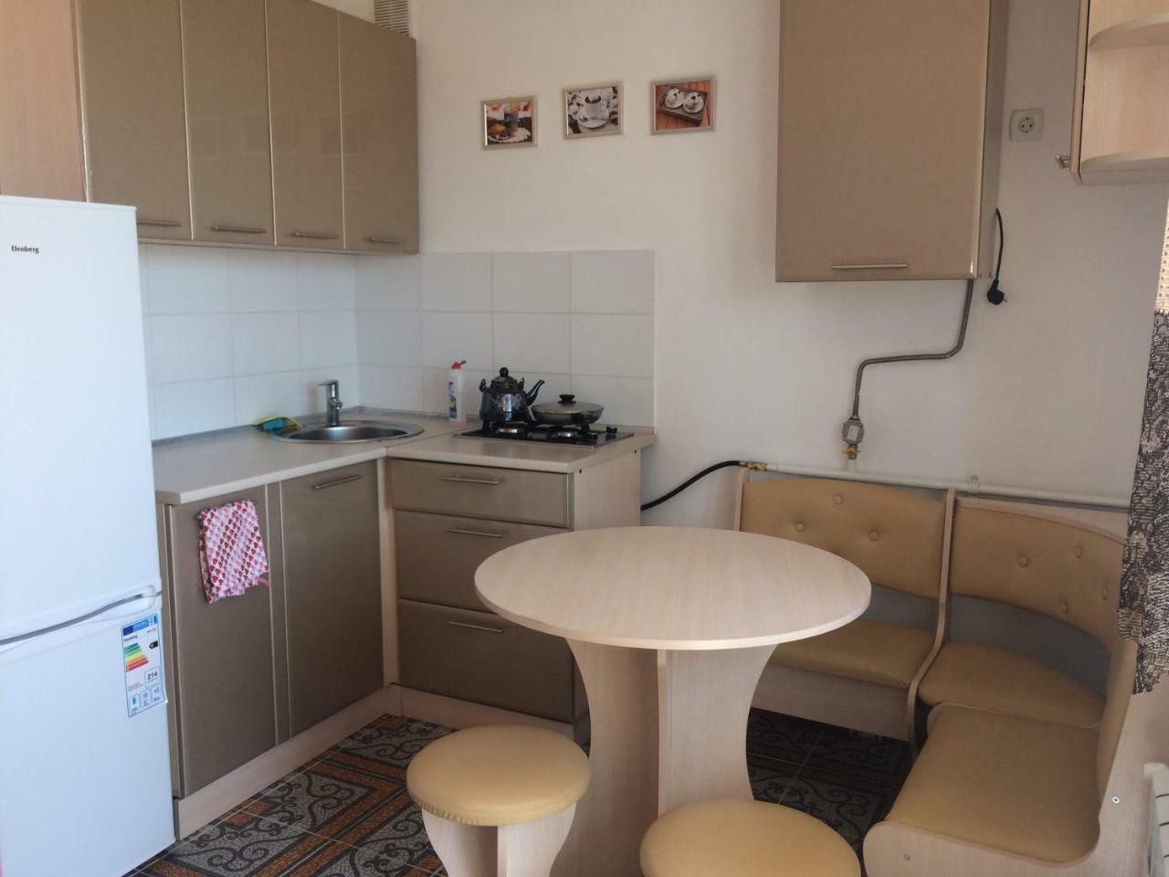 Studio Apartment In Center โปลตาวา ภายนอก รูปภาพ